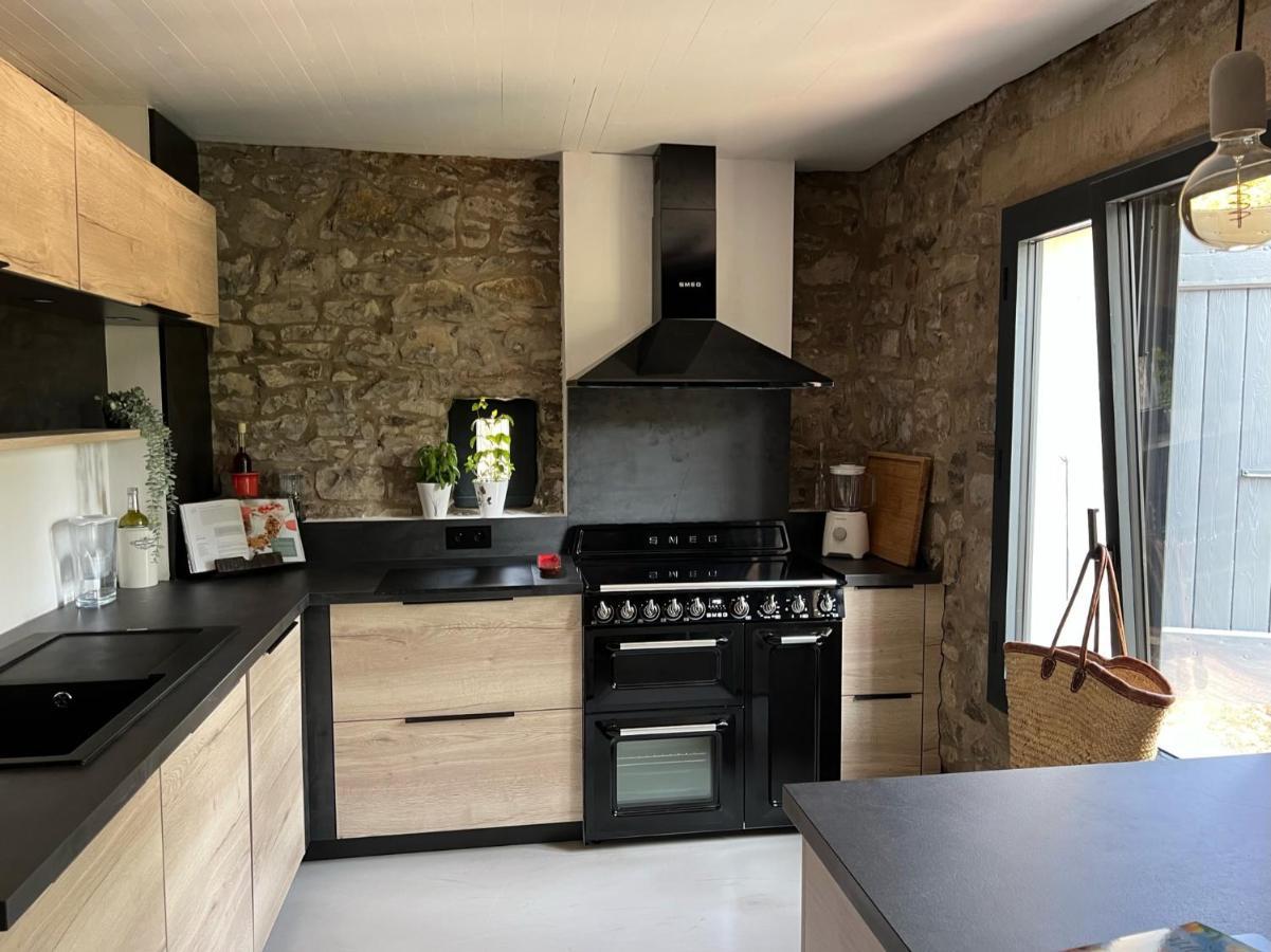 レ・ヴァン Luxurious Family House With Pool In Ardeche.ヴィラ エクステリア 写真