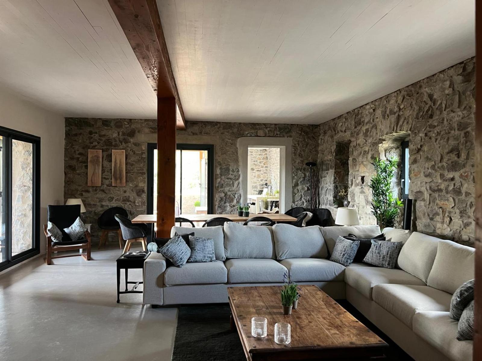 レ・ヴァン Luxurious Family House With Pool In Ardeche.ヴィラ エクステリア 写真