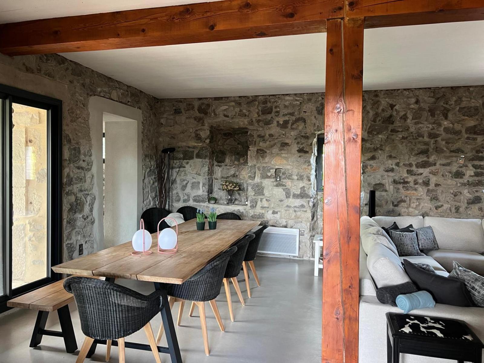 レ・ヴァン Luxurious Family House With Pool In Ardeche.ヴィラ エクステリア 写真